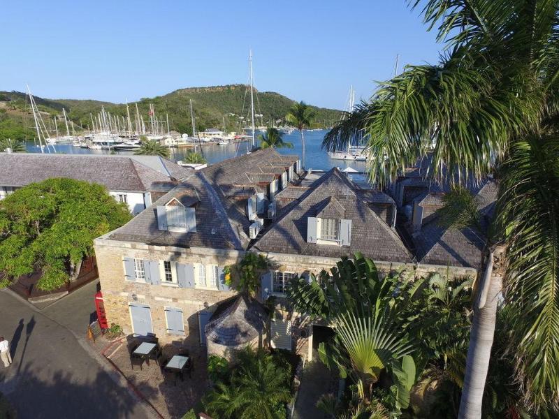Copper And Lumber Store Hotel English Harbour 외부 사진