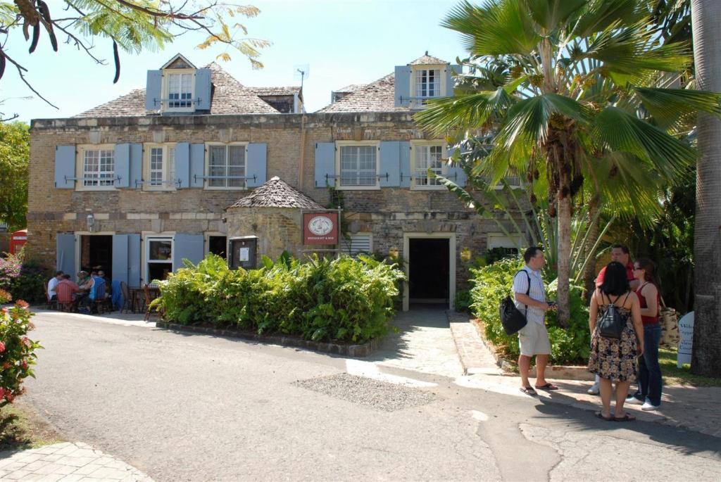 Copper And Lumber Store Hotel English Harbour 외부 사진